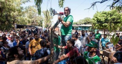 Tras 21 a�os, Francisco Dollman perdi� con el clasismo la conducci�n de ATE en el INTI