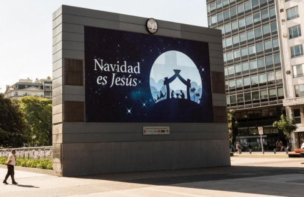 Navidad es Jess, la frase que inunda las calles de Buenos Aires