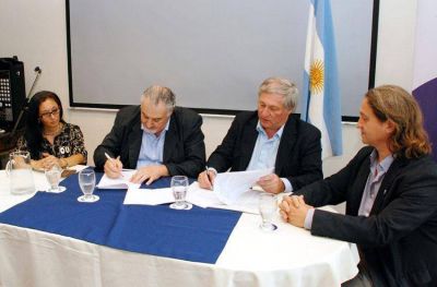 La ciudad tendr� un laboratorio p�blico de producci�n de medicamentos