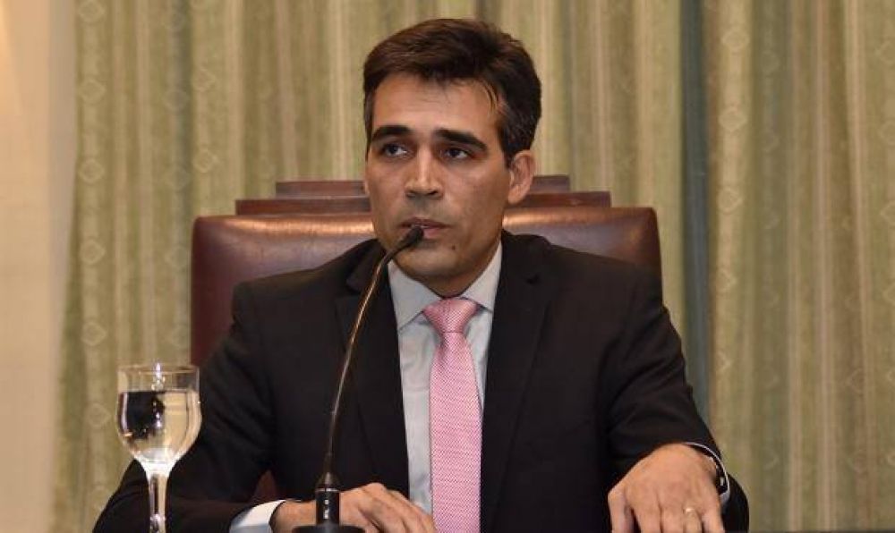 El intendente L�pez prepara proyecto de ordenanza �nico para regular la actividad en la playa
