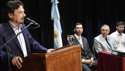 S�enz present� el plan final para mitigar inundaciones