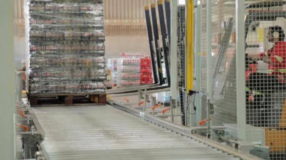 Coca-Cola FEMSA renueva su planta con una l�nea de producci�n m�s eficiente