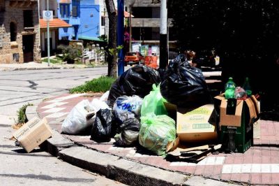 Arroyo llam� a las ONG para limpiar los espacios p�blicos
