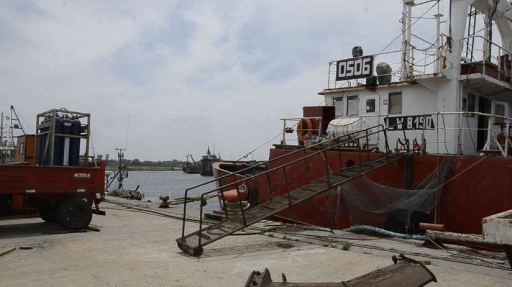 La estiba en Puerto Quequ�n, el primer eslab�n de una cadena que se reactiv� junto con la pesca 
