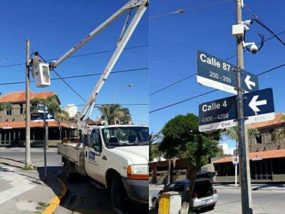 Colocaron tres c�maras de seguridad en la esquina de 4 y 87