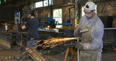 La UOM señala que hay 5 mil empleos en riesgo en las industrias de Rosario