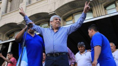 Hugo Moyano: 