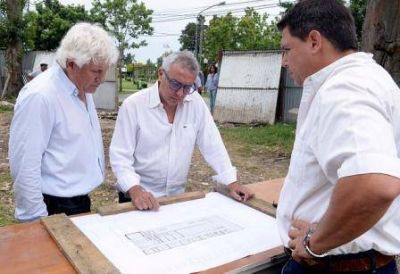 Julio Zamora: �El 2019 va a ser un a�o de importante inversi�n en salud para Tigre�
