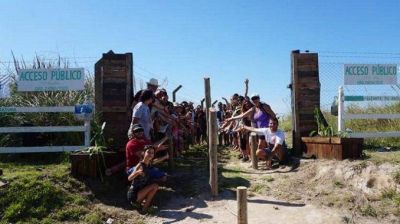 Organizaciones liberaron un acceso p�blico a playas del sur