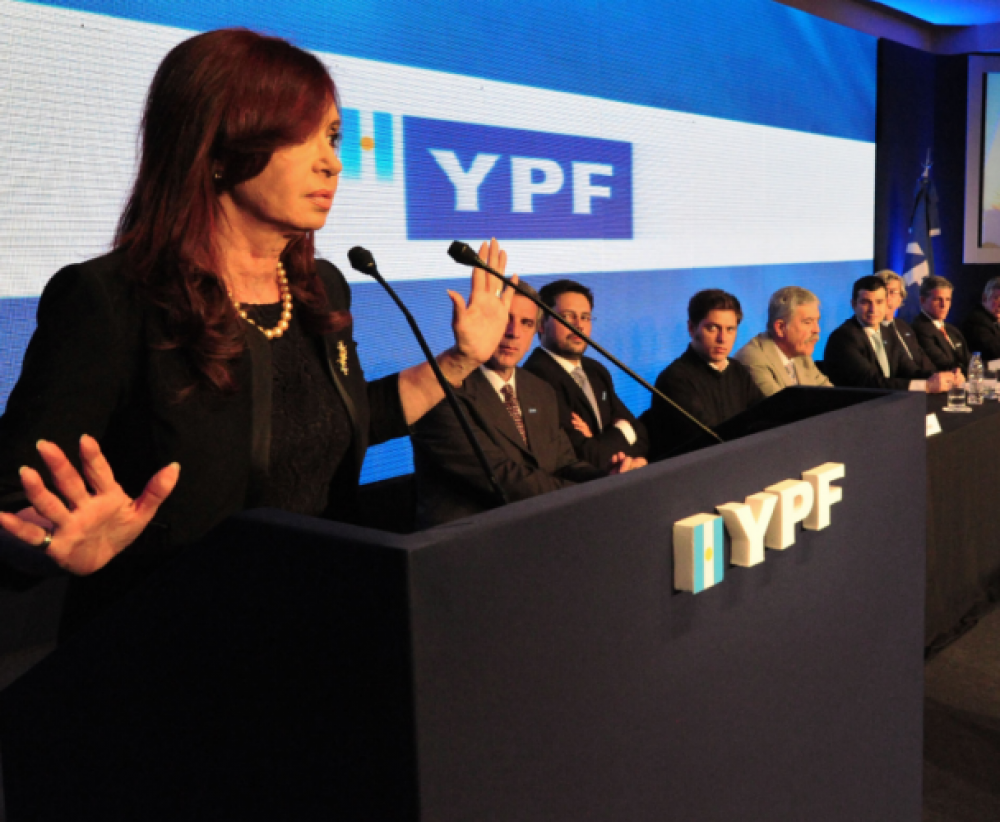 Estatizacin de YPF: anticipa Clarn el nuevo ring de la lucha contra la corrupcin kirchnerista