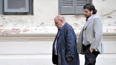 Arroyo se enfrenta a guardavidas y municipales pone en jaque la temporada de Vidal en Mar del Plata