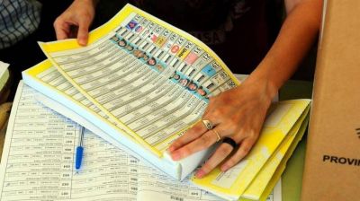 Con el desdoblamiento en duda, el oficialismo alienta la aplicaci�n de la boleta �nica de papel