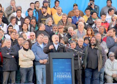 Yasky: �La suba de tarifas se resuelve con una protesta del conjunto de la ciudadan�a, no con un paro general�