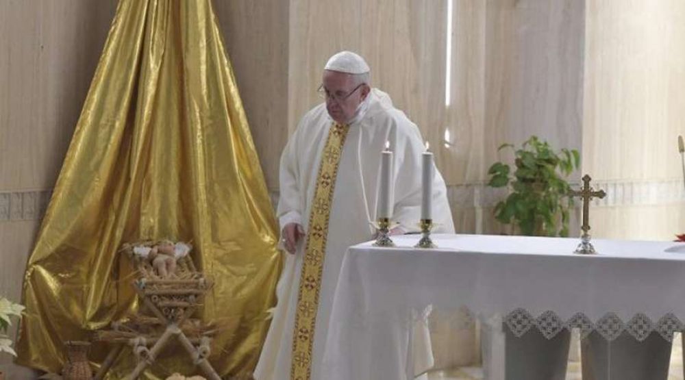El Papa afirma que el reto del cristiano es vivir los mandamientos de forma concreta