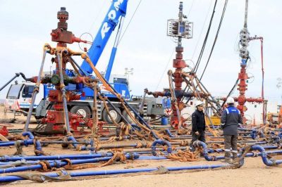 Principio de acuerdo para reactivar proyectos en Vaca Muerta
