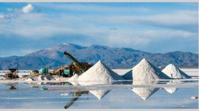 Litio: la Argentina le gana a Chile en la carrera de inversiones por �oro blanco�