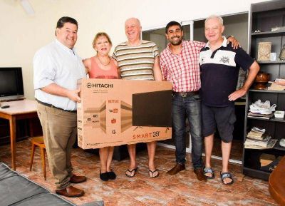Nedela efectu� la entrega del segundo Smart TV
