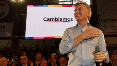 Escenario dif�cil para Macri: CFK lo alcanza en las encuestas y Massa ganar�a en una segunda vuelta