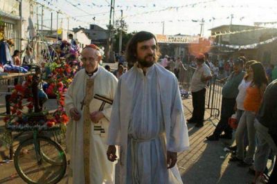 Curas villeros de Francisco acusaron al Gobierno de demagogia punitiva