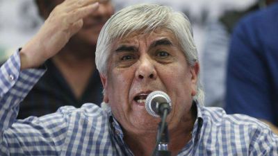 Hugo Moyano amenaz� al Gobierno con un paro general 