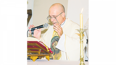 Rebeli�n en la parroquia