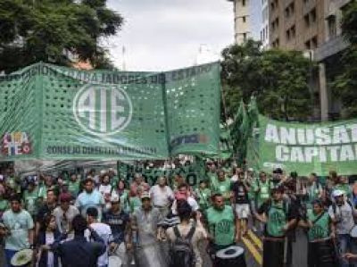 ATE denunci� despidos en el CIPE