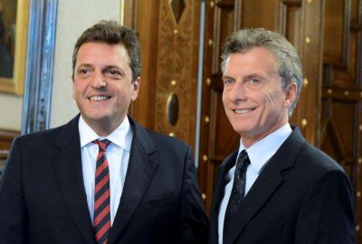 Con cr�ticas a Cristina, le exige La Naci�n a Macri soltar las encuestas y generar acuerdos pol�ticos