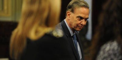 Con gui�os a Bullrich, dardos a CFK y una mirada nacionalista, ensaya Pichetto su estrategia electoral