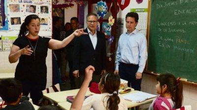 Licitan obras para establecimientos educativos de Ituzaing� por un monto de casi 10 millones de pesos