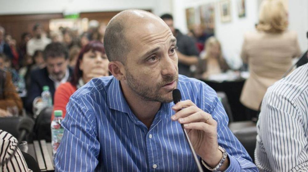 Villaronga no descart un acuerdo del PJ con el massismo para la gobernacin