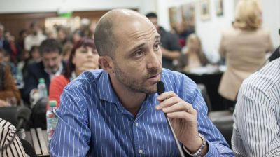 Villaronga no descart� un acuerdo del PJ con el massismo para la gobernaci�n