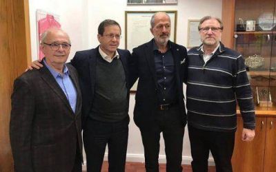 Dirigentes de la comunidad jud�a argentina se reunieron con el presidente de la Agencia Jud�a en Jerusal�n