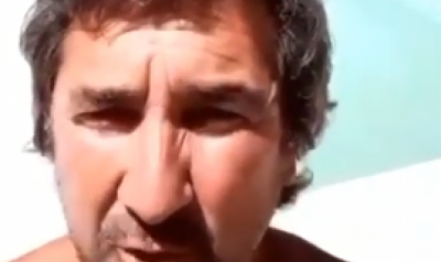 El desafortunado chiste de Issin: satiriz� el debate de las tasas mientras se ba�aba en su pileta