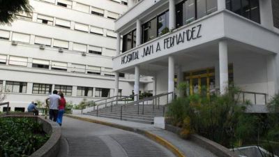 Crisis: El hospital Fern�ndez utiliza el mismo hisopo para tomar muestras anales y vaginales