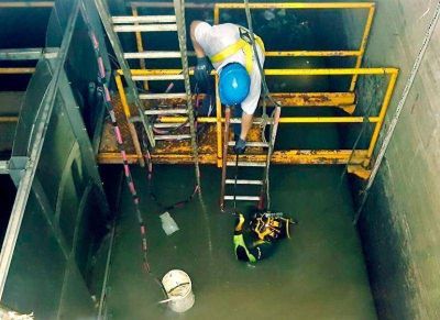 ABSA contrat� un buzo para inspeccionar la Planta Potabilizadora de Punta Lara