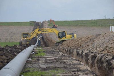 Inauguran la expansi�n del gasoducto Barker - Necochea