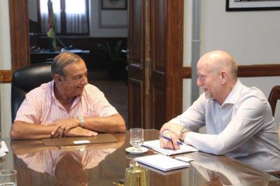Consejero Real de Dinamarca honr� con su visita al Intendente S�nchez