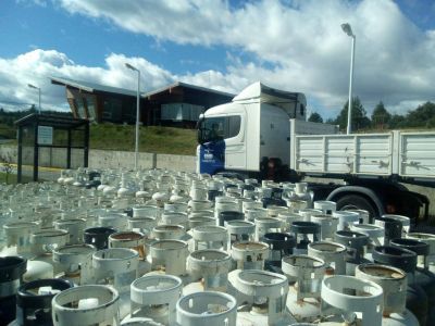 Petrominera inicia la comercializaci�n de garrafas en la Cordillera y la Meseta de Chubut1