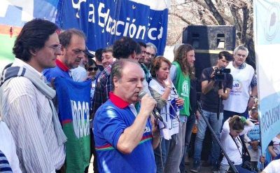 �El conflicto contin�a, las clases no van a comenzar�, adelant� Miguel D�az de UDOCBA