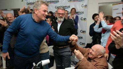 Adicciones: El solapado choque de un funcionario, genera preocupaci�n en el c�rculo de H�ctor Gay