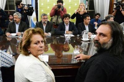 Docentes advierten a la Provincia: habr� acuerdo si los sueldos ajustan por inflaci�n