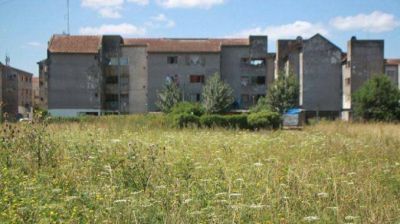 Gesti�n Arroyo: donde se lanzaron las huertas comunitarias es un bald�o abandonado