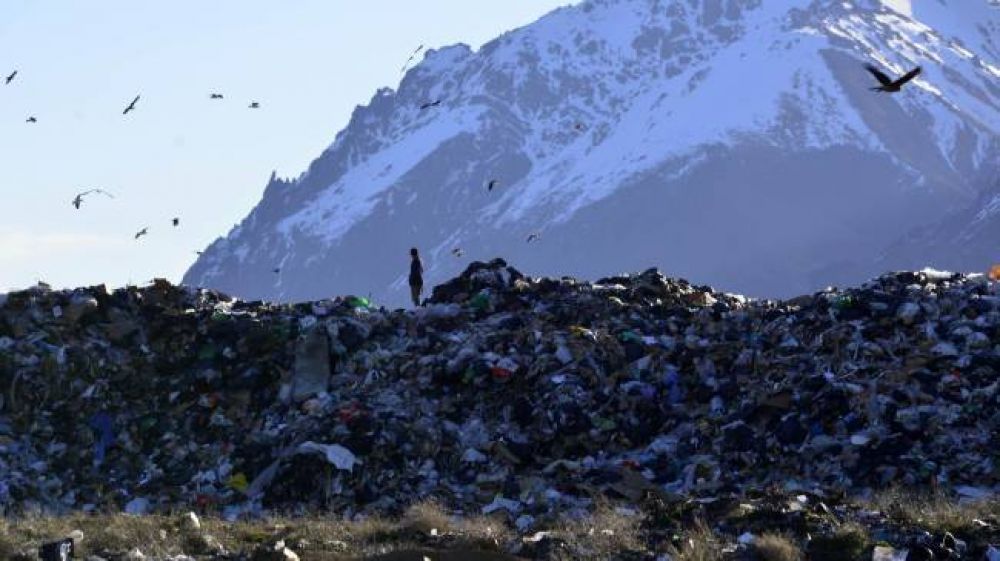 Tres empresas quieren hacer biogs con la basura de Bariloche