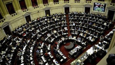 Extinción de dominio: cuáles son las diferencias entre el DNU que firmó Macri y los proyectos que se aprobaron en el Congreso