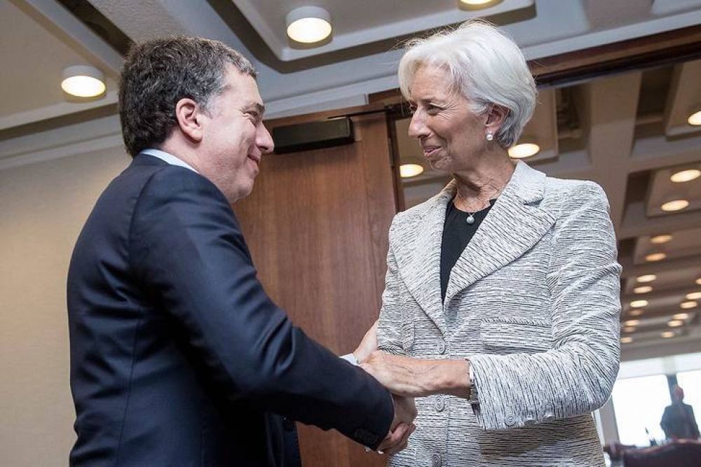 El propio FMI lo reconoce: por sus recomendaciones la Argentina no saldr de la recesin hasta 2020