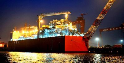 La barcaza que licuar� gas para YPF comenzar� a producir en abril