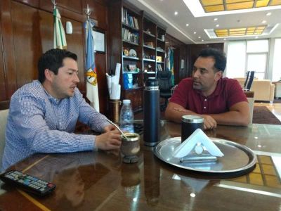 Molinero se reuni� con el Intendente de Malvinas Argentinas