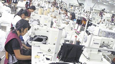 Corte y confecci�n para la reforma laboral