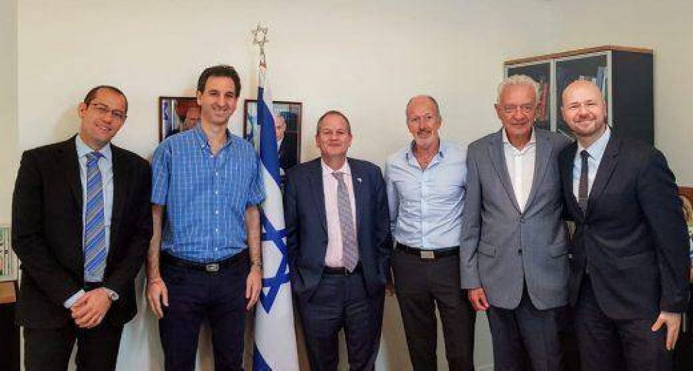 Las nuevas autoridades de la DAIA se reunieron con el Embajador de Israel Ilan Sztulman