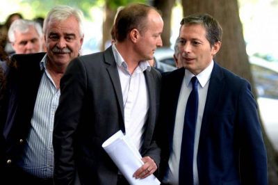 �Kicillof o Insaurralde?: Gray no eligi� y destac� a los dos como buenos candidatos